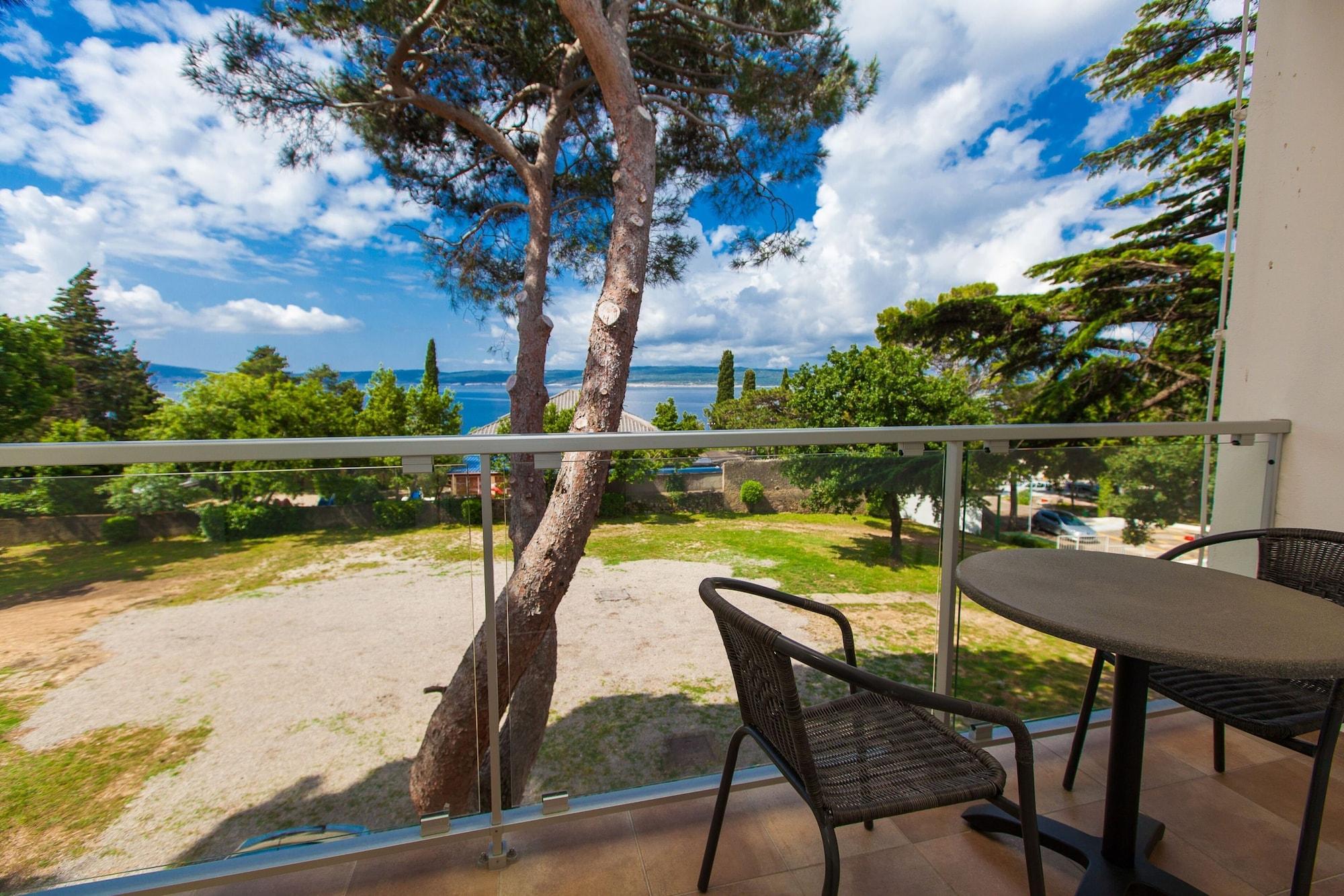 Hotel Slaven Selce Exterior foto