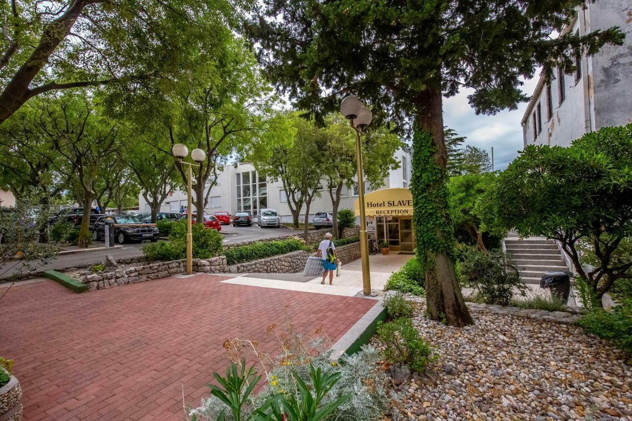 Hotel Slaven Selce Exterior foto